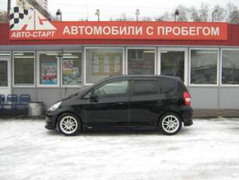 2003 Honda Fit