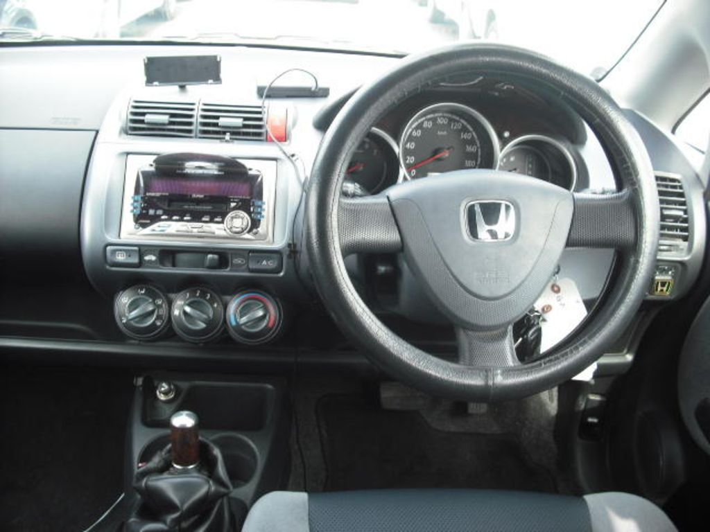 2003 Honda Fit