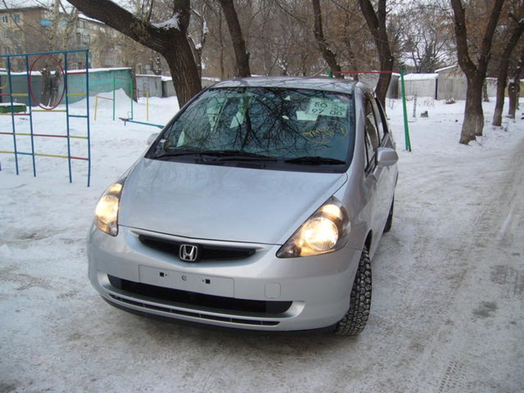 2003 Honda Fit