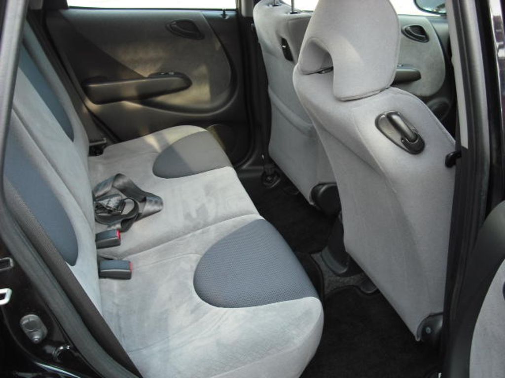 2003 Honda Fit