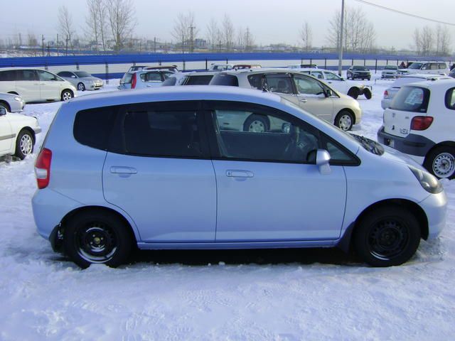 2003 Honda Fit