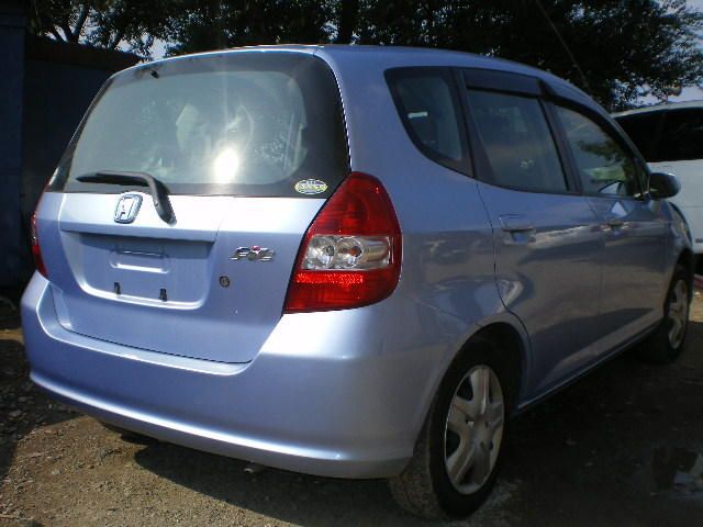 2003 Honda Fit