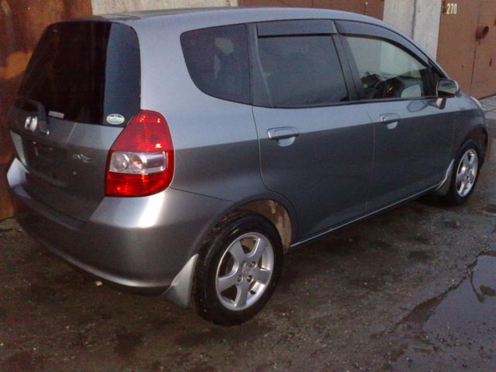 2003 Honda Fit