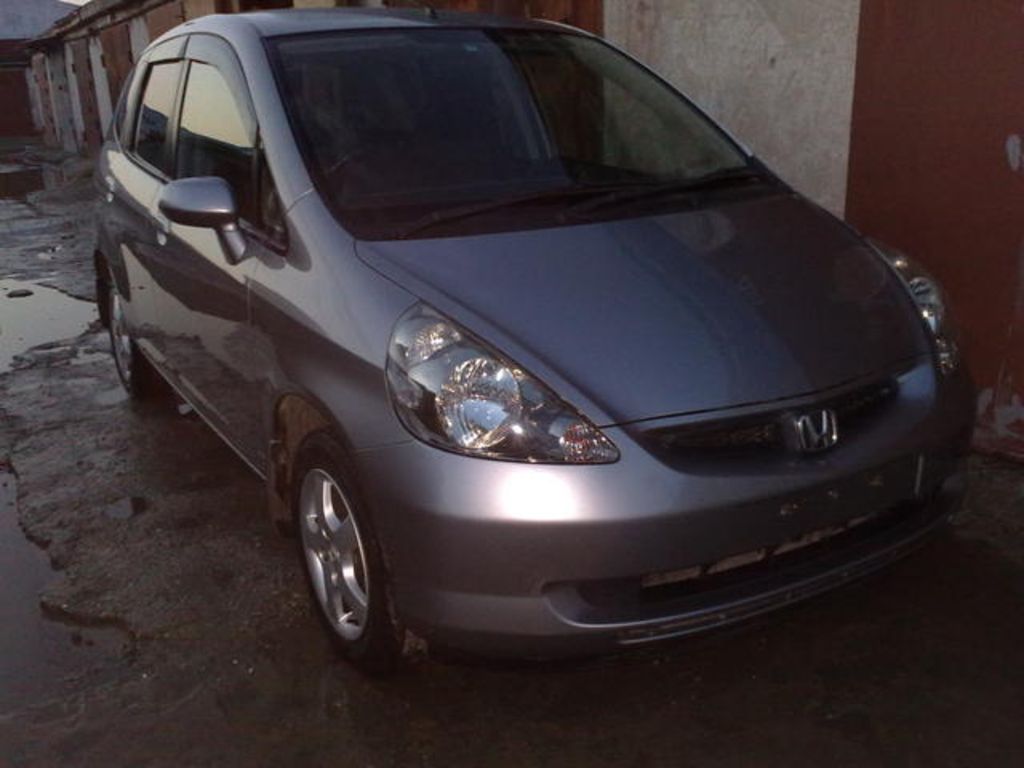 2003 Honda Fit