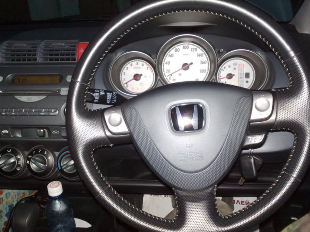 2003 Honda Fit