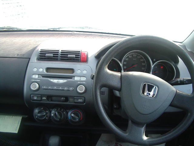 2003 Honda Fit