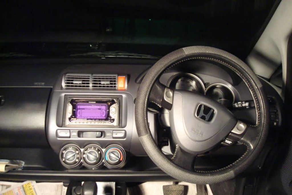 2003 Honda Fit