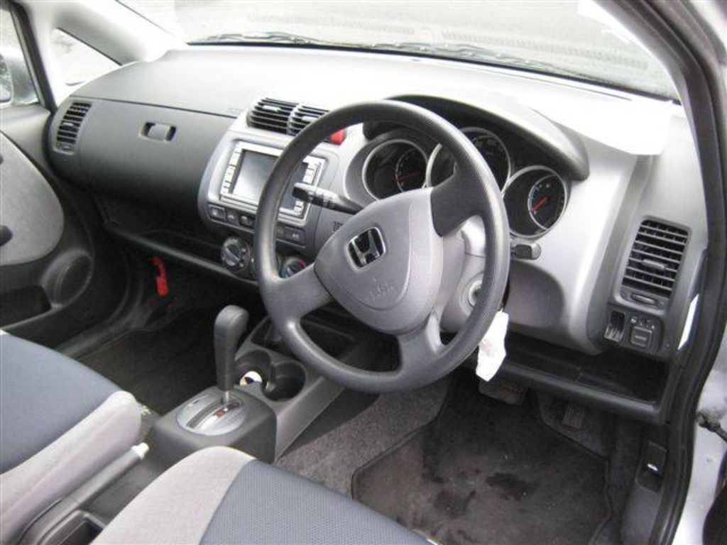 2003 Honda Fit