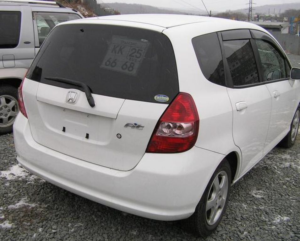 2003 Honda Fit