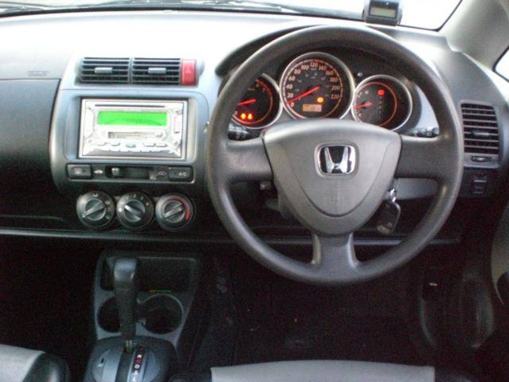 2003 Honda Fit