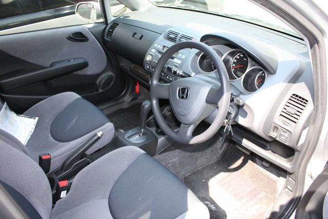 2003 Honda Fit