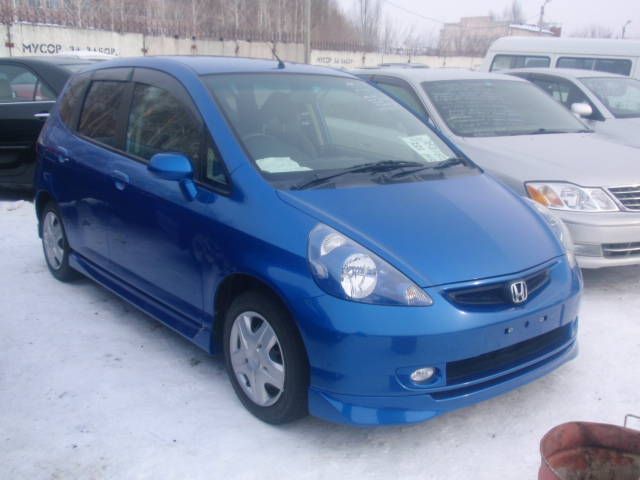 2003 Honda Fit