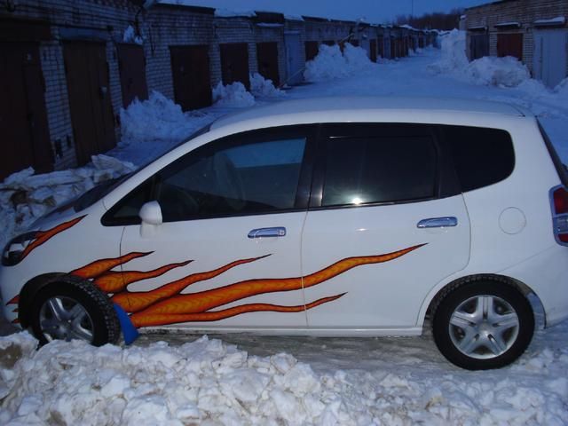 2003 Honda Fit