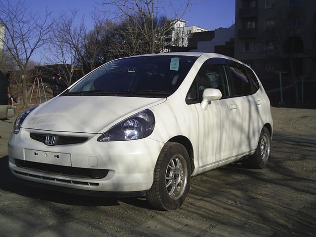 2003 Honda Fit