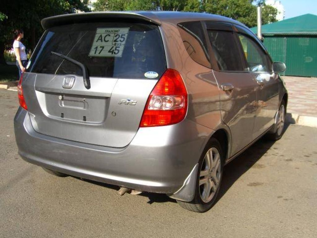 2003 Honda Fit