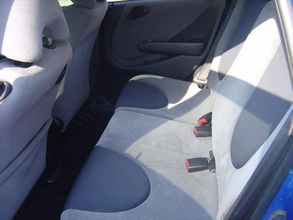 2003 Honda Fit