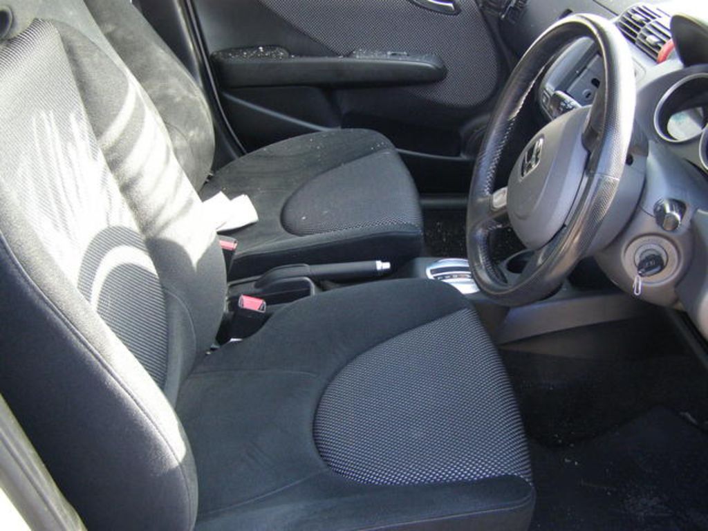 2003 Honda Fit