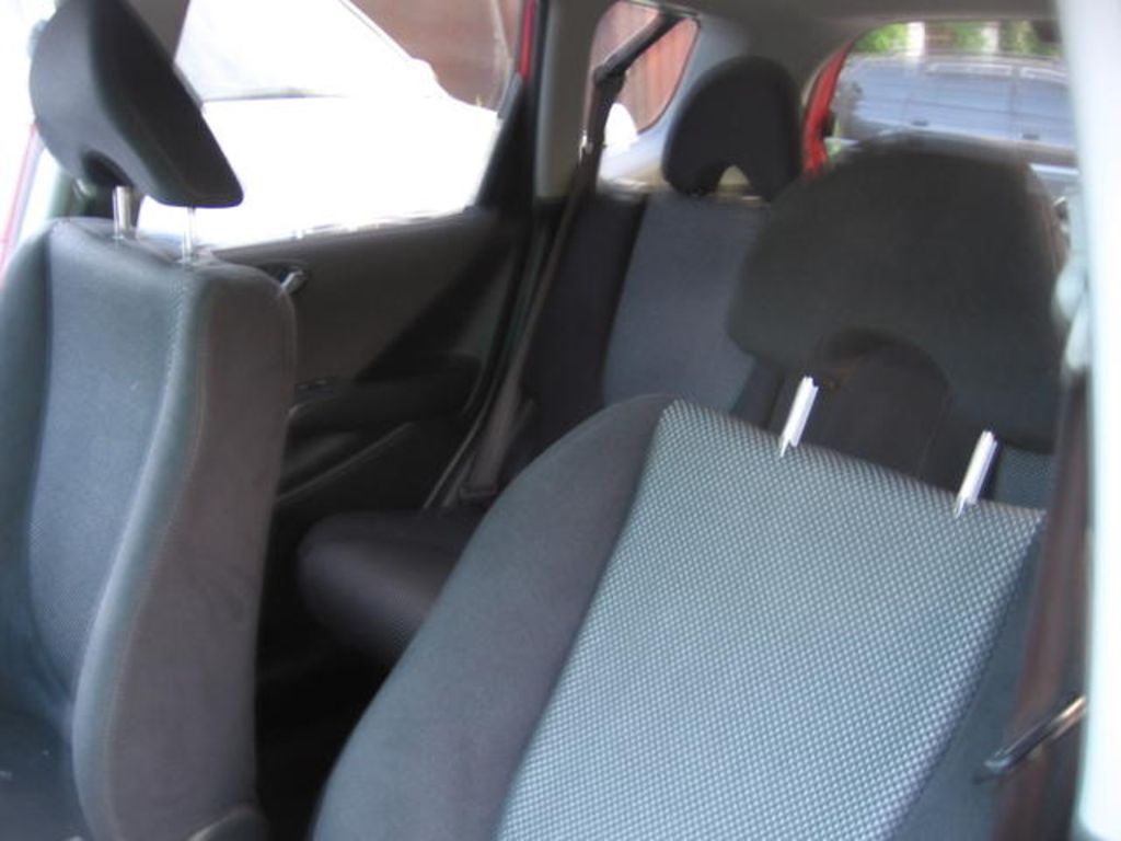 2003 Honda Fit