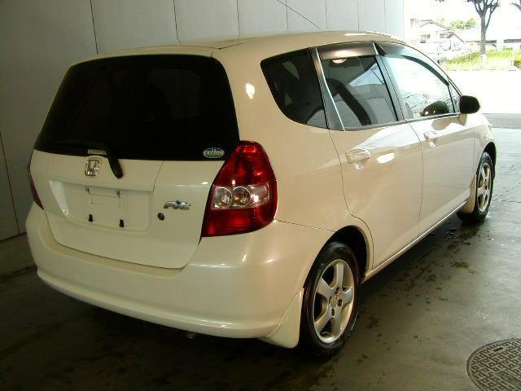 2003 Honda Fit