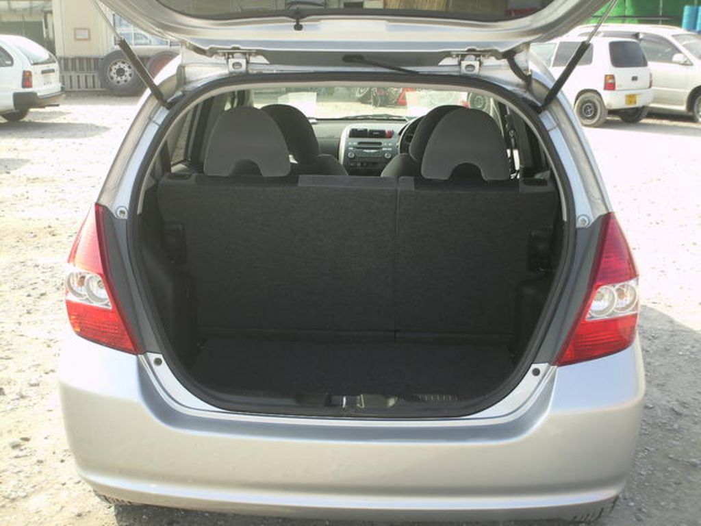 2003 Honda Fit