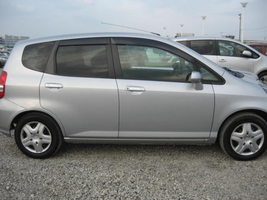 2003 Honda Fit