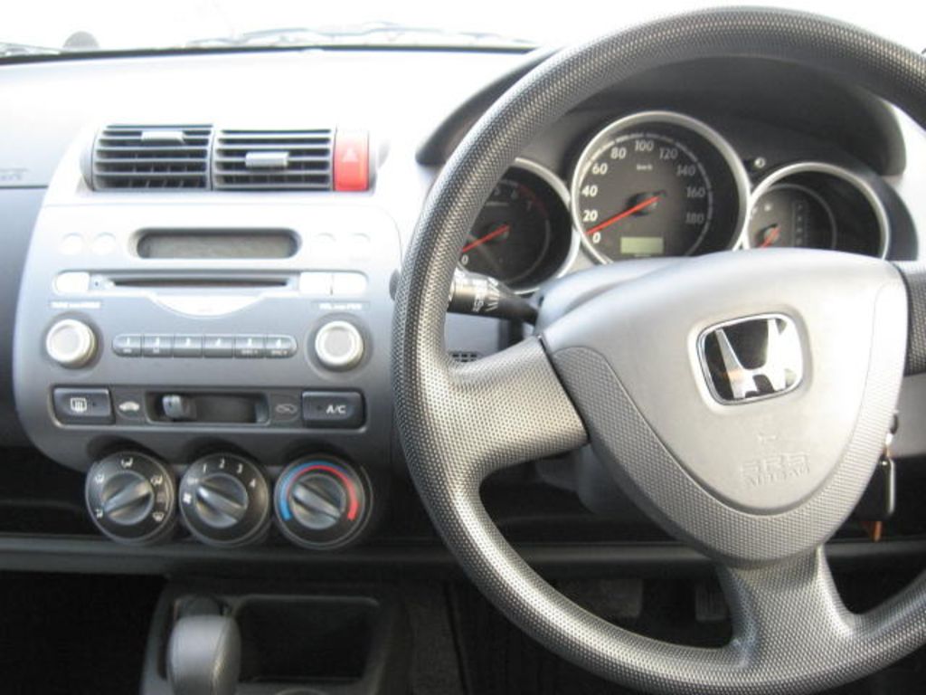 2003 Honda Fit