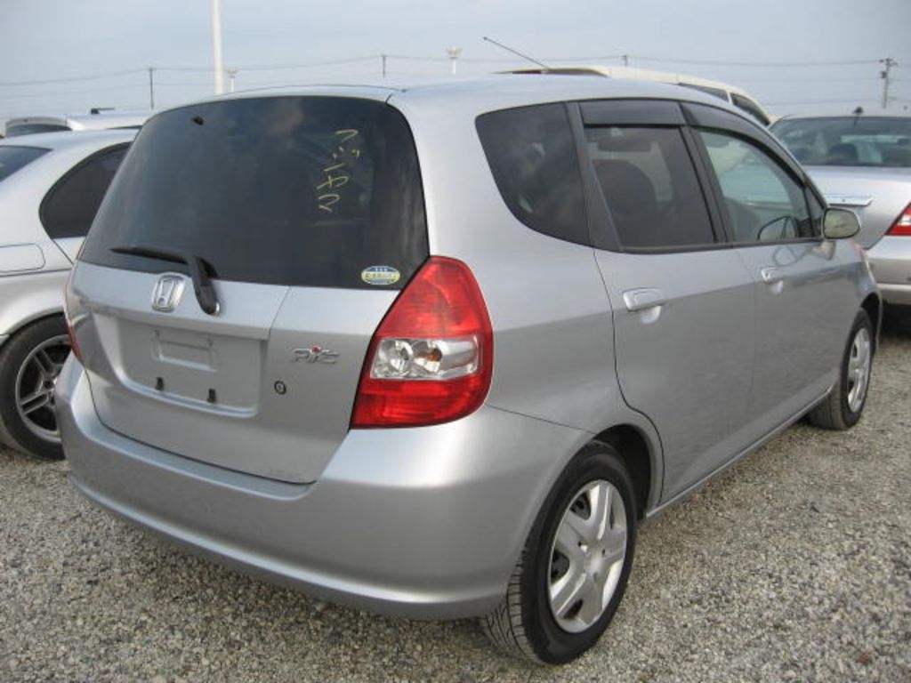 2003 Honda Fit