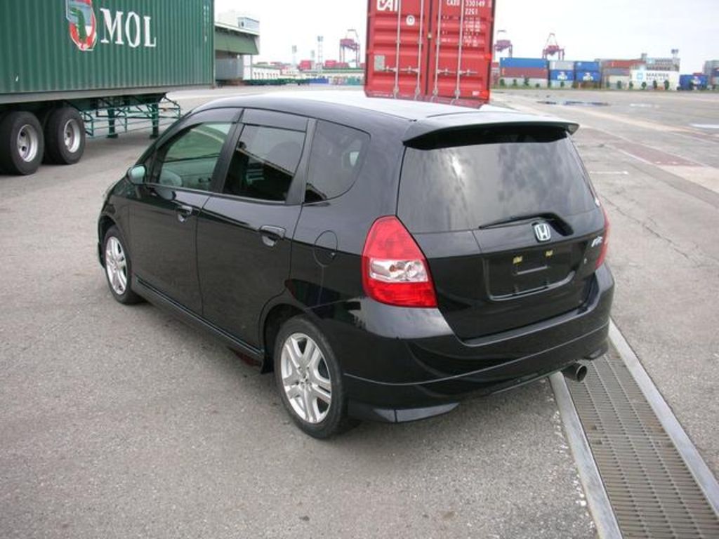 2003 Honda Fit