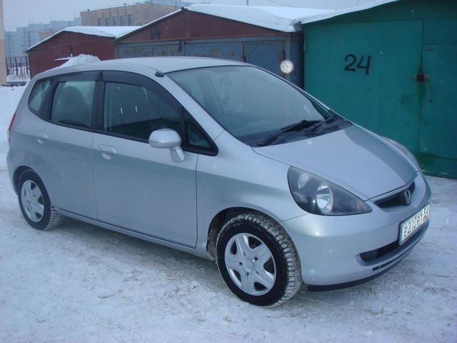 2003 Honda Fit