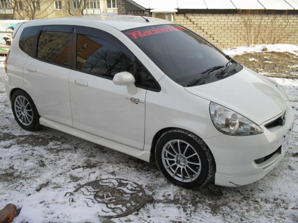 2003 Honda Fit