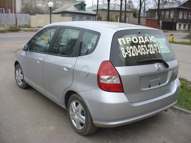 2003 Honda Fit