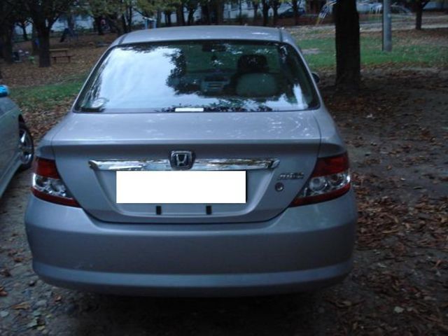 2003 Honda Fit