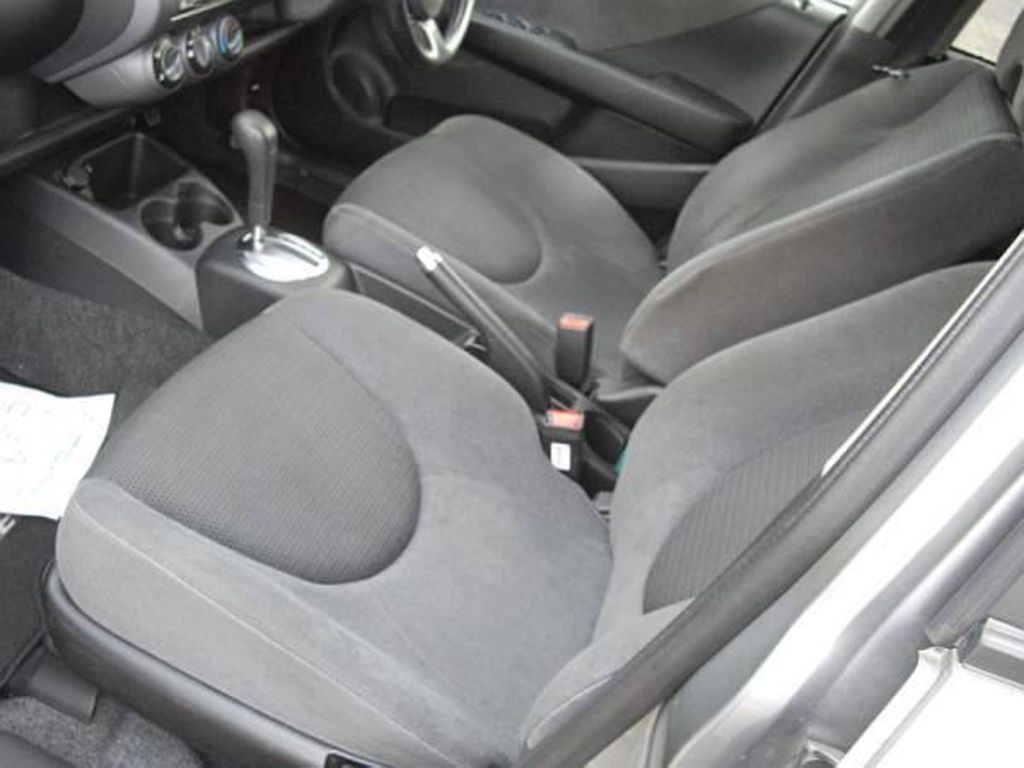 2003 Honda Fit