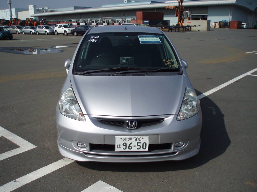 2003 Honda Fit
