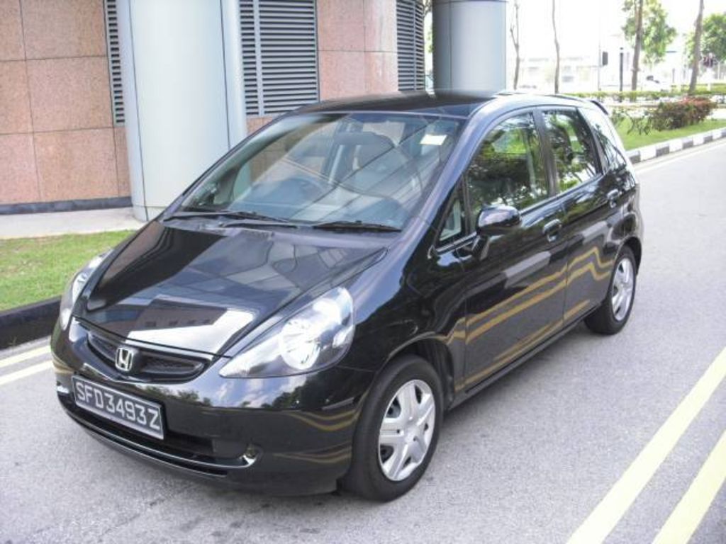 2003 Honda Fit