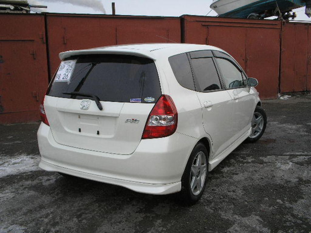 2003 Honda Fit