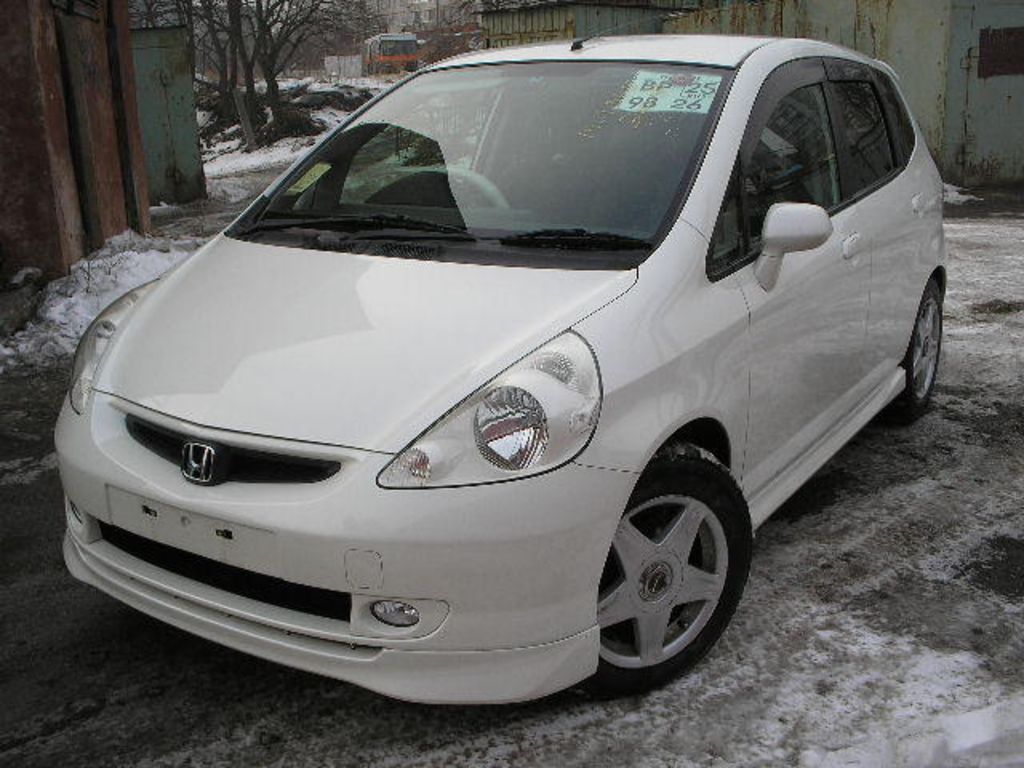 2003 Honda Fit