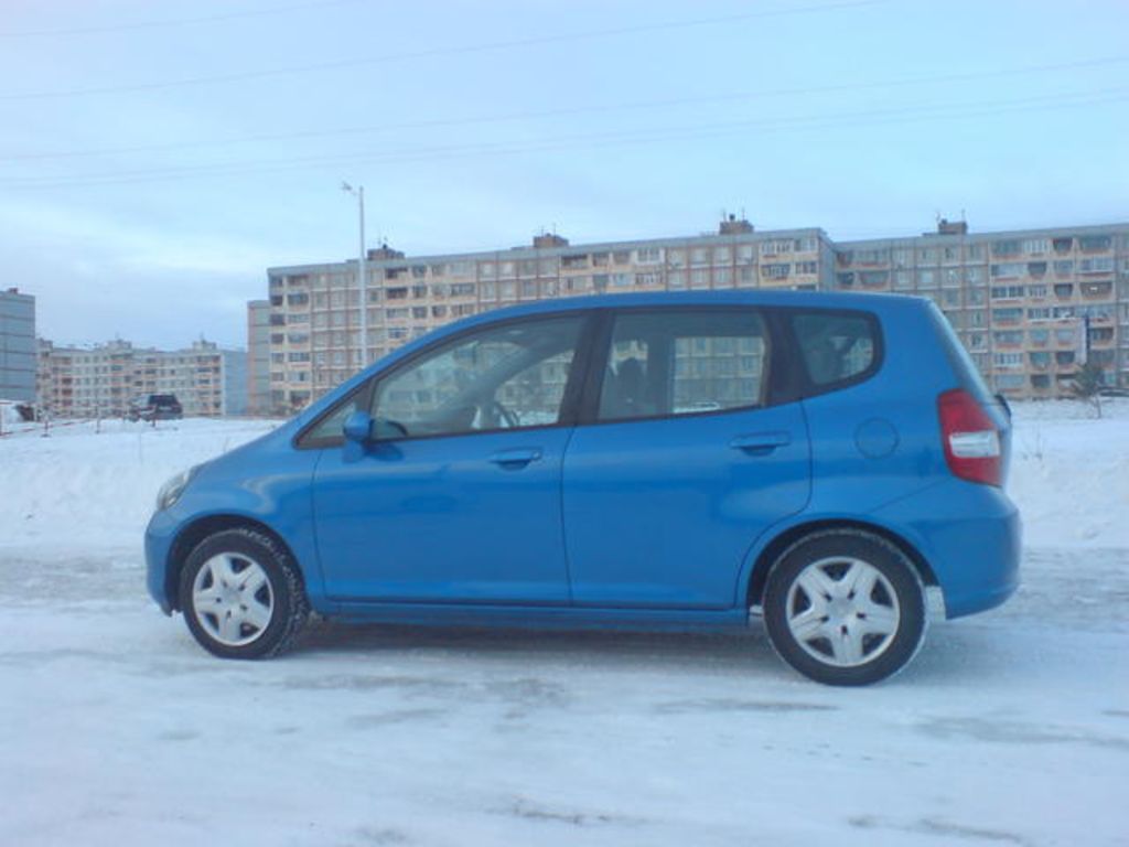 2003 Honda Fit