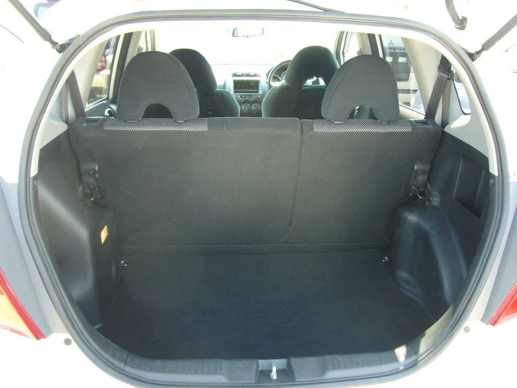 2003 Honda Fit