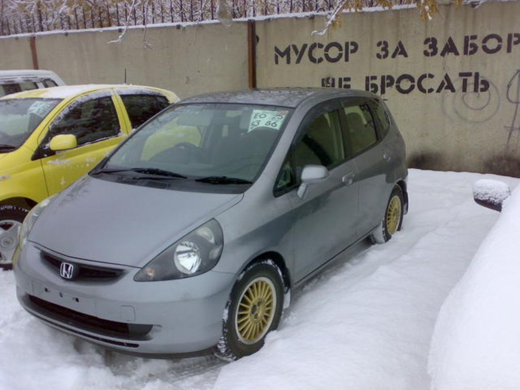 2003 Honda Fit