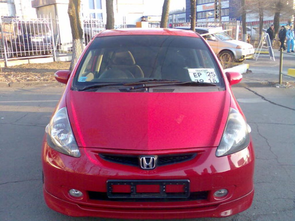 2003 Honda Fit
