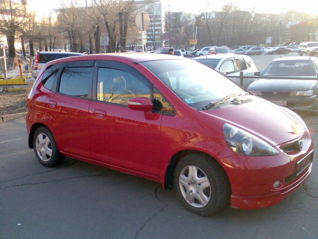 2003 Honda Fit