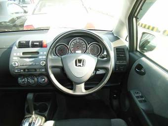 2003 Honda Fit Wallpapers