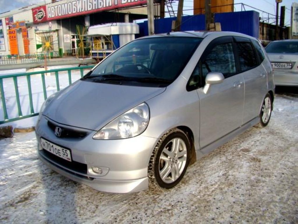 2003 Honda Fit