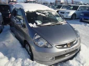 2003 Honda Fit Pictures