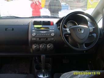 2003 Honda Fit Images