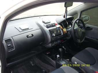2003 Honda Fit Photos