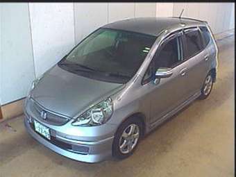 2003 Honda Fit