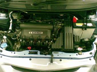 2003 Honda Fit Pictures