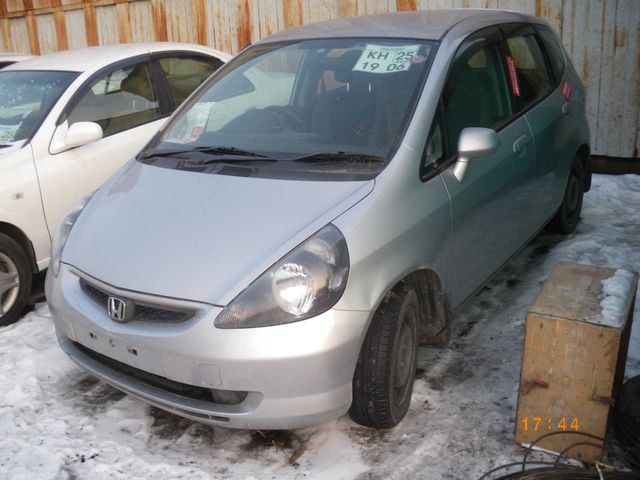 2003 Honda Fit